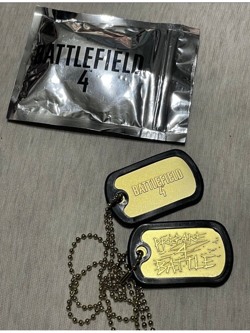 Battlefield 4 Dog Tags Gold Rare Promo Prepare for Battle Necklace Xbox PS4 PS3